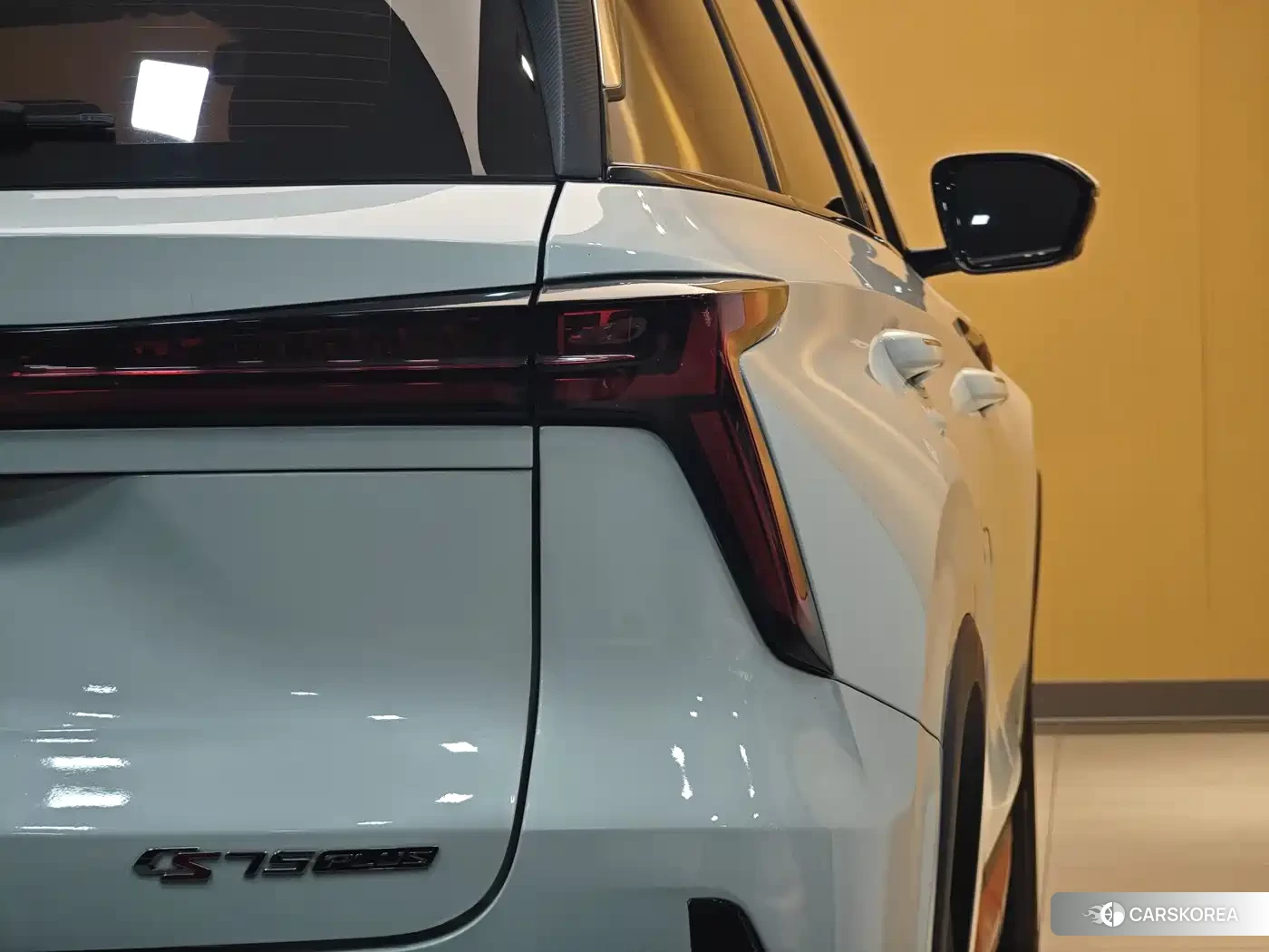 Chang'an CS75PLUS 2024 Белый из Китая