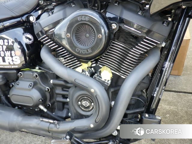 Engine photo