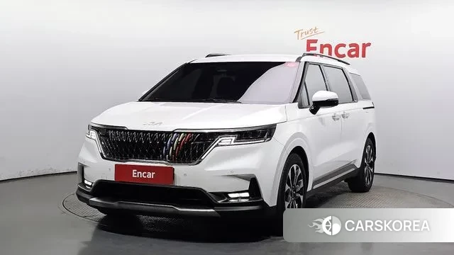 Kia Carnival 4th generation 2023 Белый из Кореи