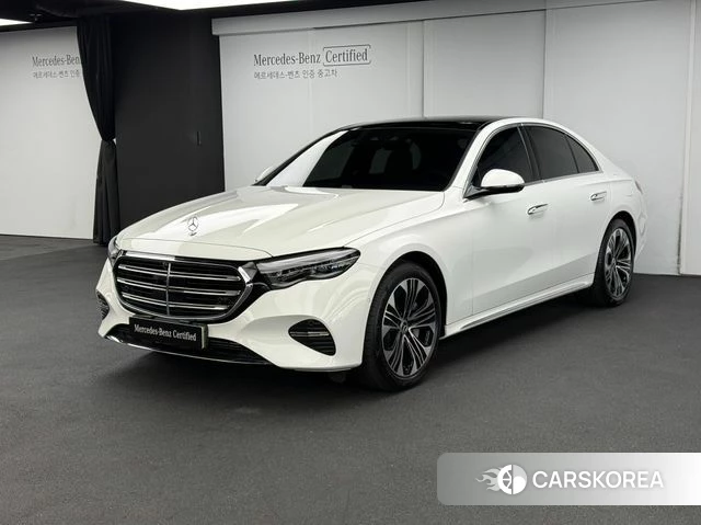 Mercedes-Benz E-Class W214 2026 Белый из Кореи