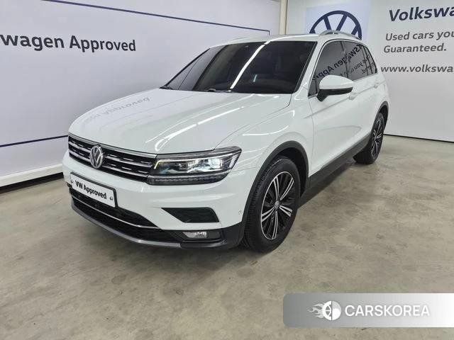 Volkswagen Tiguan second Generation 2020 Белый из Кореи