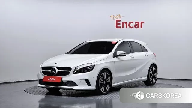 Mercedes-Benz A-Class W176 2018 Белый из Кореи