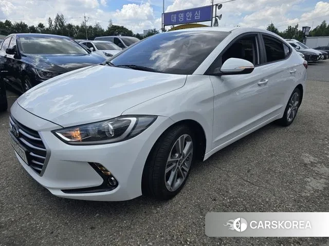 Hyundai Avante AD 2018 Белый из Кореи