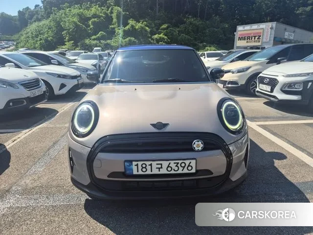 Mini Cooper 2021 Серый из Кореи