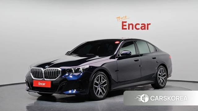BMW 5 Series (G60) 2026 Черный из Кореи