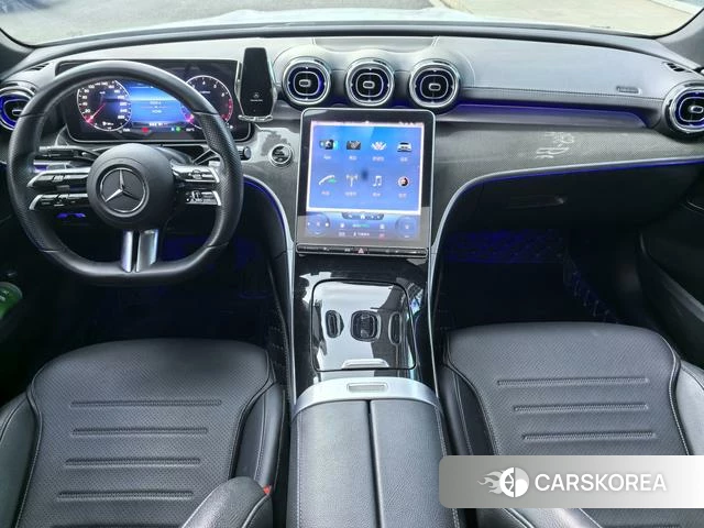 Mercedes-Benz Class C 2022 Белый из Китая