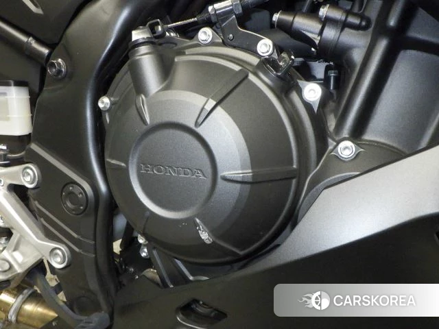 Engine photo