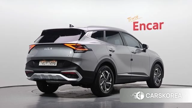 Kia Sportage 5th Generation Hybrid 2023 Серебристо-серый из Кореи