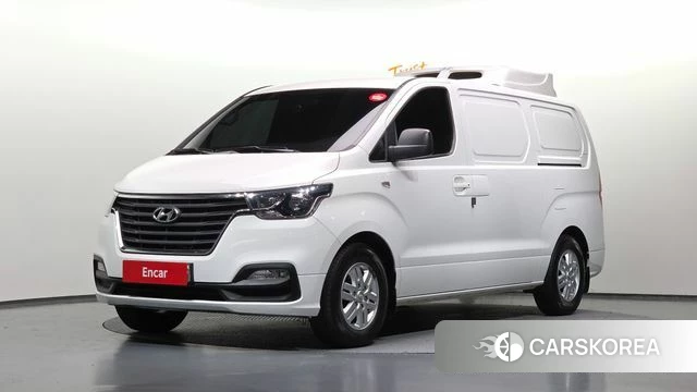 Hyundai The New Grand Starex 2018 Белый из Кореи