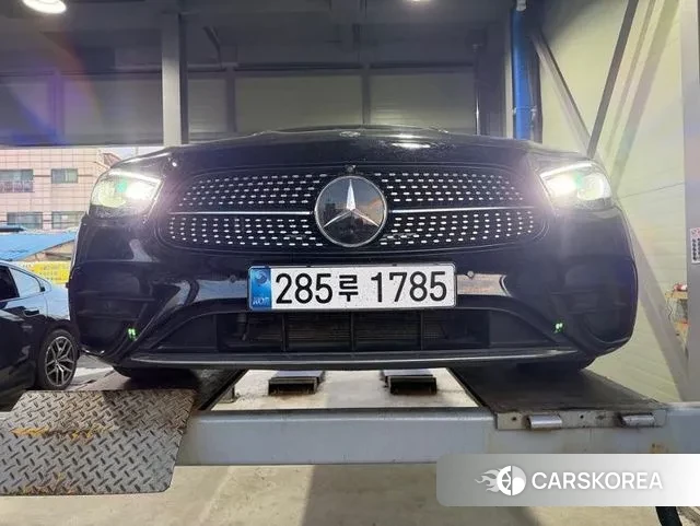 Mercedes-Benz E-Class W213 2021 Черный из Кореи