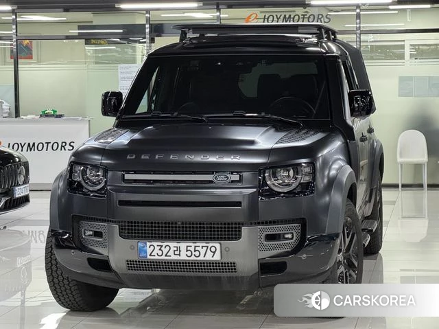 Land Rover Defender (L663) 2024 Черный из Кореи