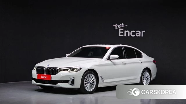 BMW 5 Series (G30) 2023 Белый из Кореи