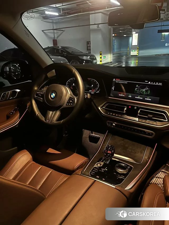 BMW X5 (imported) 2021 Черный из Китая