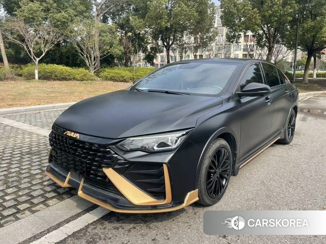 Dongfeng Fengshen Yi Hyun MAX 2022 Черный из Китая