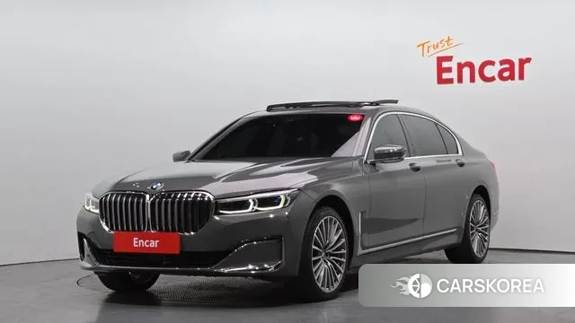 BMW 7 Series (G11) 2021 Серый из Кореи