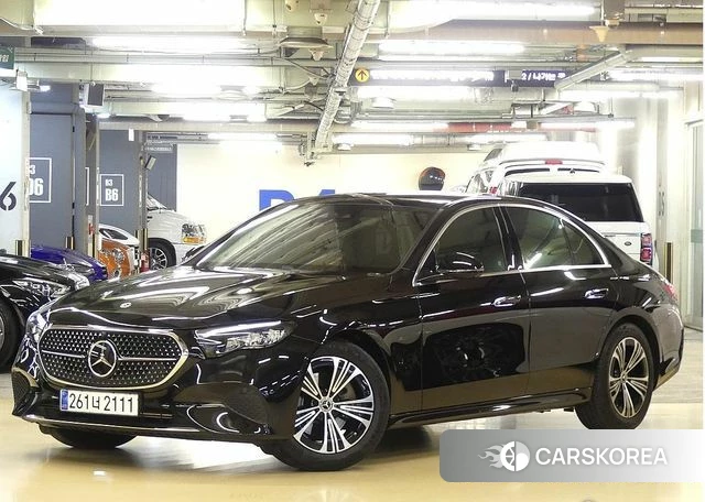 Mercedes-Benz E-Class W214 2024 Черный из Кореи