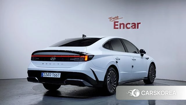 Hyundai Sonata D Edge Hybrid (DN8) 2024 Белый из Кореи