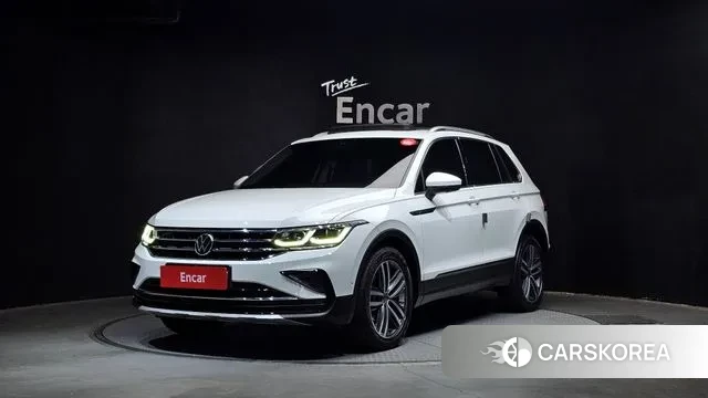 Volkswagen Tiguan second Generation 2021 Белый из Кореи