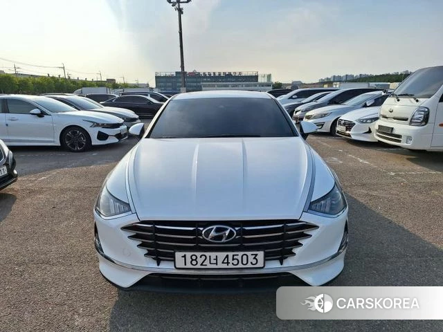 Hyundai Sonata (DN8) 2022 Белый из Кореи