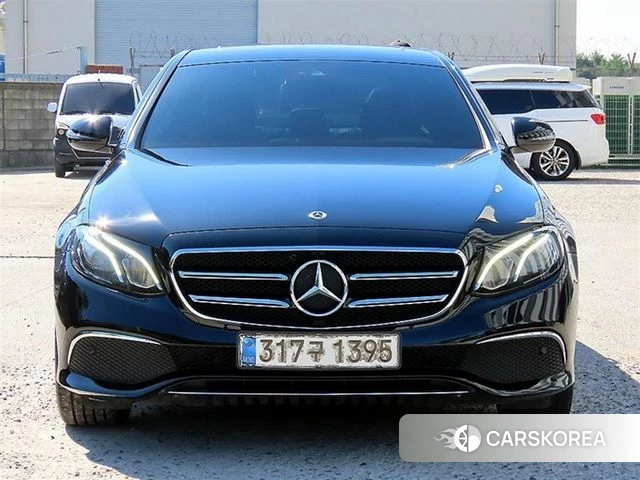 Mercedes-Benz E-Class W213 2020 Черный из Кореи