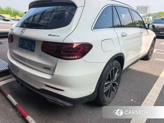 Mercedes-Benz GLC 2021 Белый из Китая