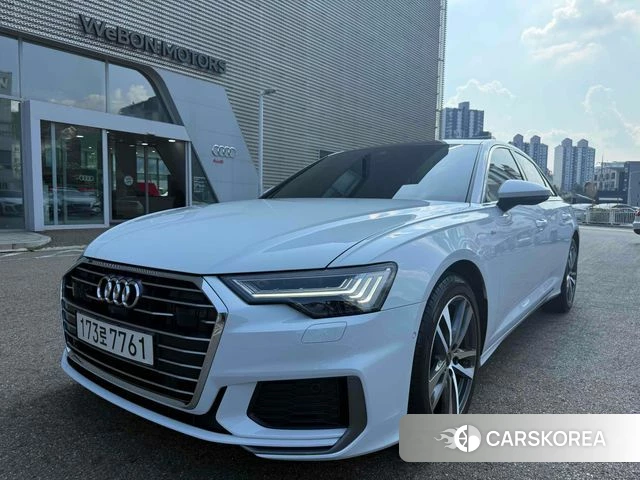 Audi A6 (C8) 2023 Белый из Кореи
