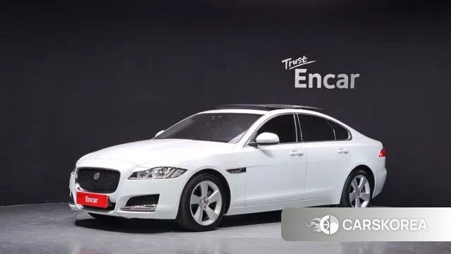 Jaguar XF (X260) 2018 Белый из Кореи