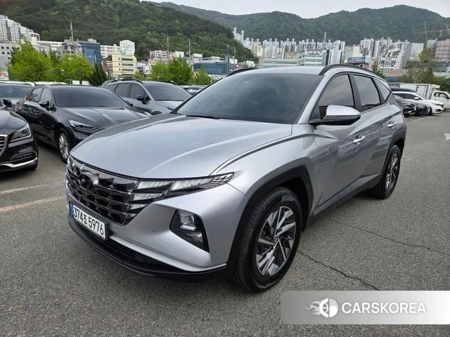 Hyundai Tucson (NX4) 2021 Серебристо-серый из Кореи
