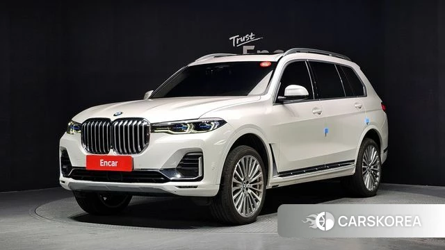 BMW X7 (G07) 2021 Белый из Кореи