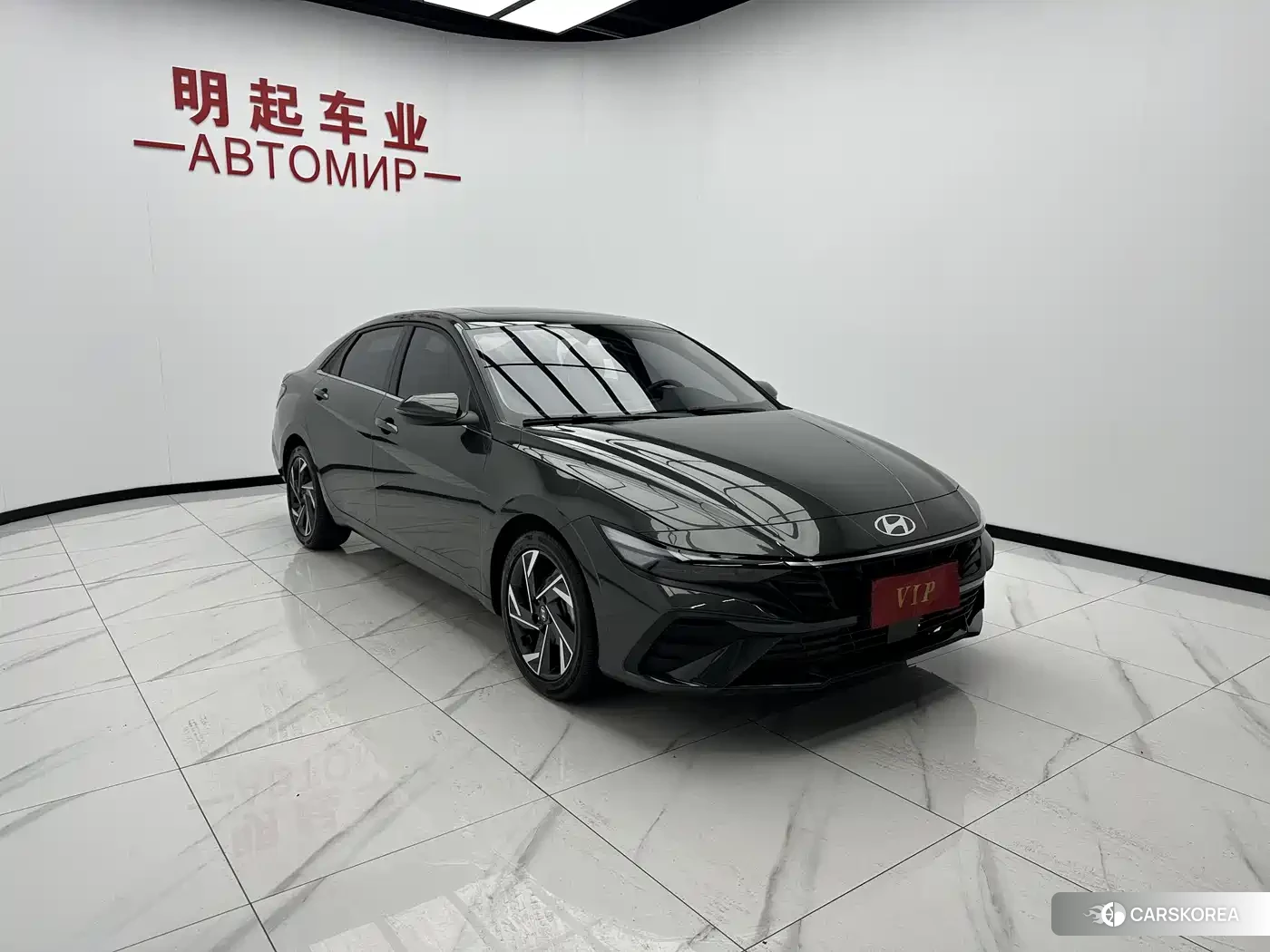 Hyundai Elantra 2023 Silver/gray из Китая