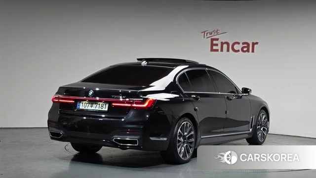 BMW 7 Series (G11) 2022 Черный из Кореи