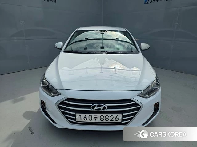 Hyundai Avante AD 2018 Белый из Кореи
