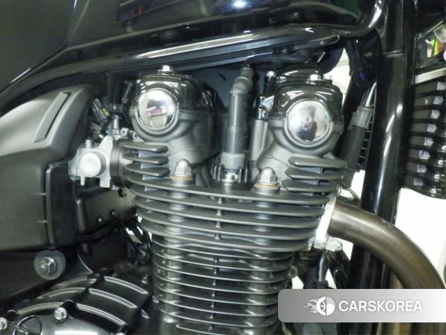 Engine photo