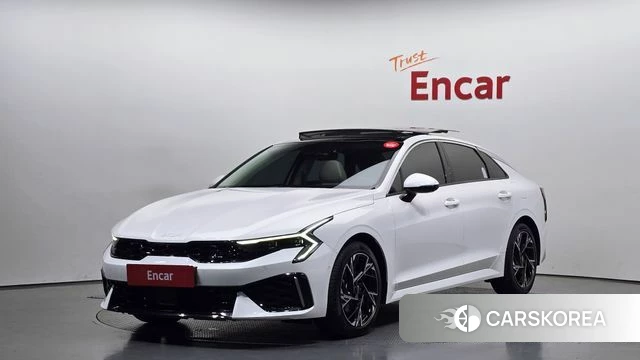 Kia The New K5 3rd generation 2024 Белый из Кореи