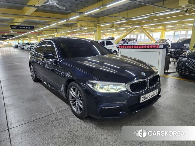 BMW 5 Series (G30) 2018 Черный из Кореи