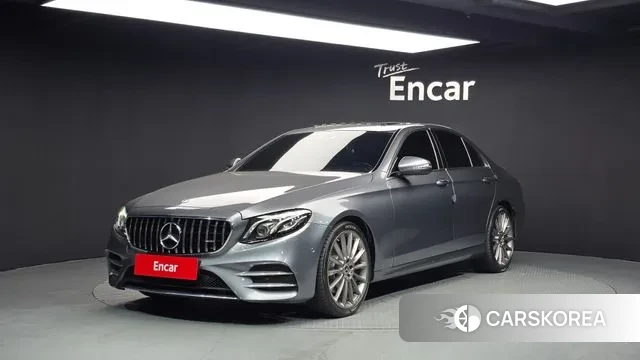 Mercedes-Benz E-Class W213 2018 Серый из Кореи