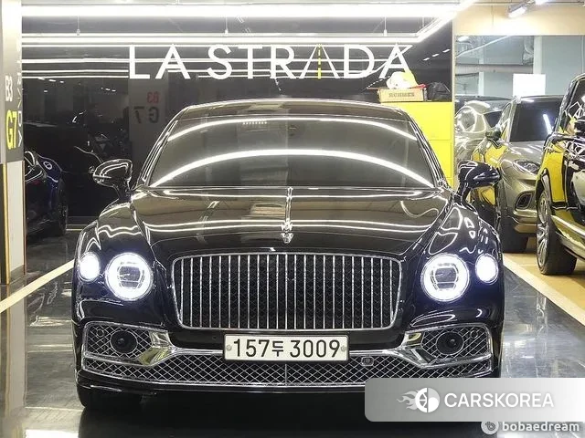 Bentley Flying Spur 3rd Generation 2022 Черный из Кореи
