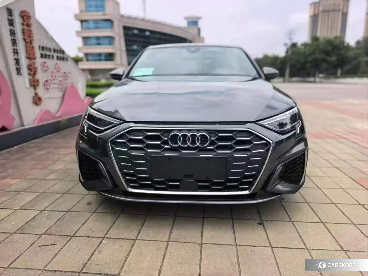 Audi A3 2024 Silver/gray из Китая
