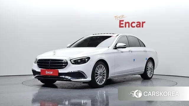 Mercedes-Benz E-Class W213 2020 Белый из Кореи