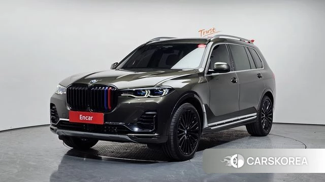 BMW X7 (G07) 2022 Серый из Кореи