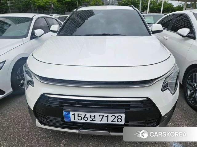 Kia Di Ol Nu Niro 2022 Белый из Кореи