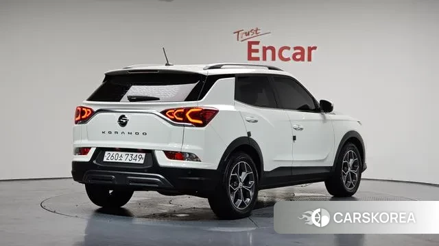 Ssangyong Beautiful Korando 2019 Белый из Кореи