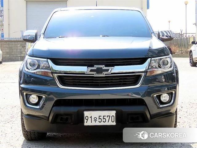 Chevrolet (GM Daewoo) Colorado 2020 Серый из Кореи