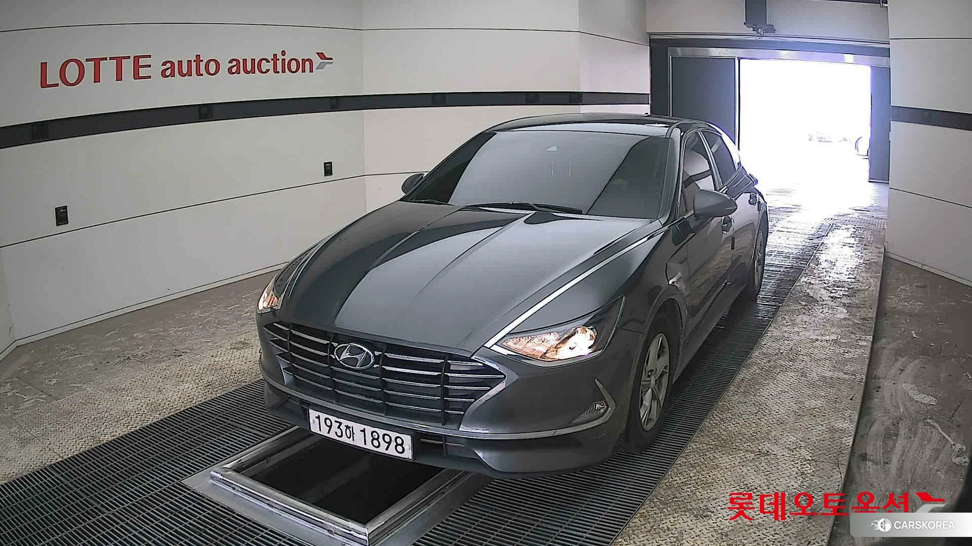 Hyundai Sonata 2022 Nocturne Grey Metallic из Кореи