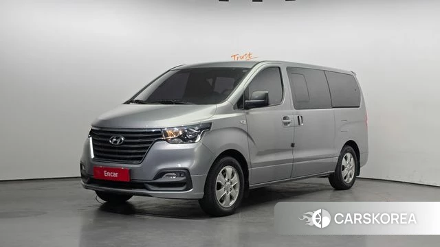 Hyundai The New Grand Starex 2020 Серебристо-серый из Кореи