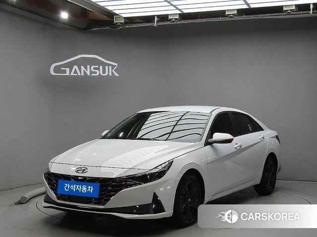 Hyundai Avante (CN7) 2022 Белый из Кореи