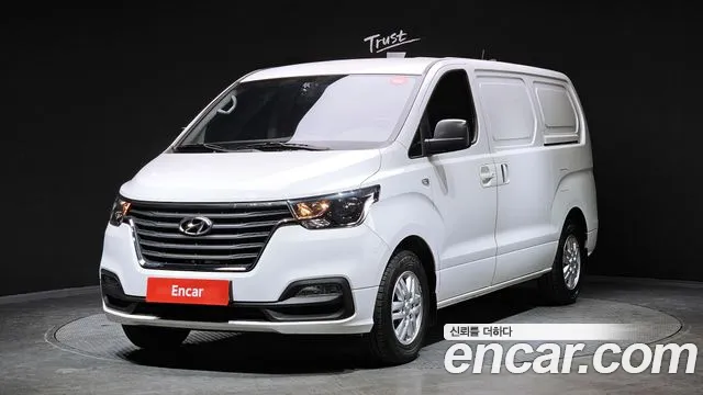 Hyundai The New Grand Starex 2019 Белый из Кореи