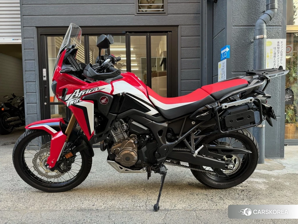 Проданный Honda CRF1000L AFRICA TWIN 2018 из Японии, фото 2