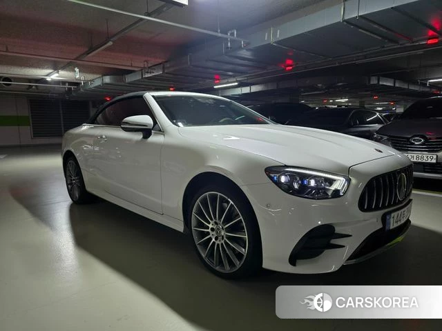 Mercedes-Benz E-Class W213 2022 Белый из Кореи