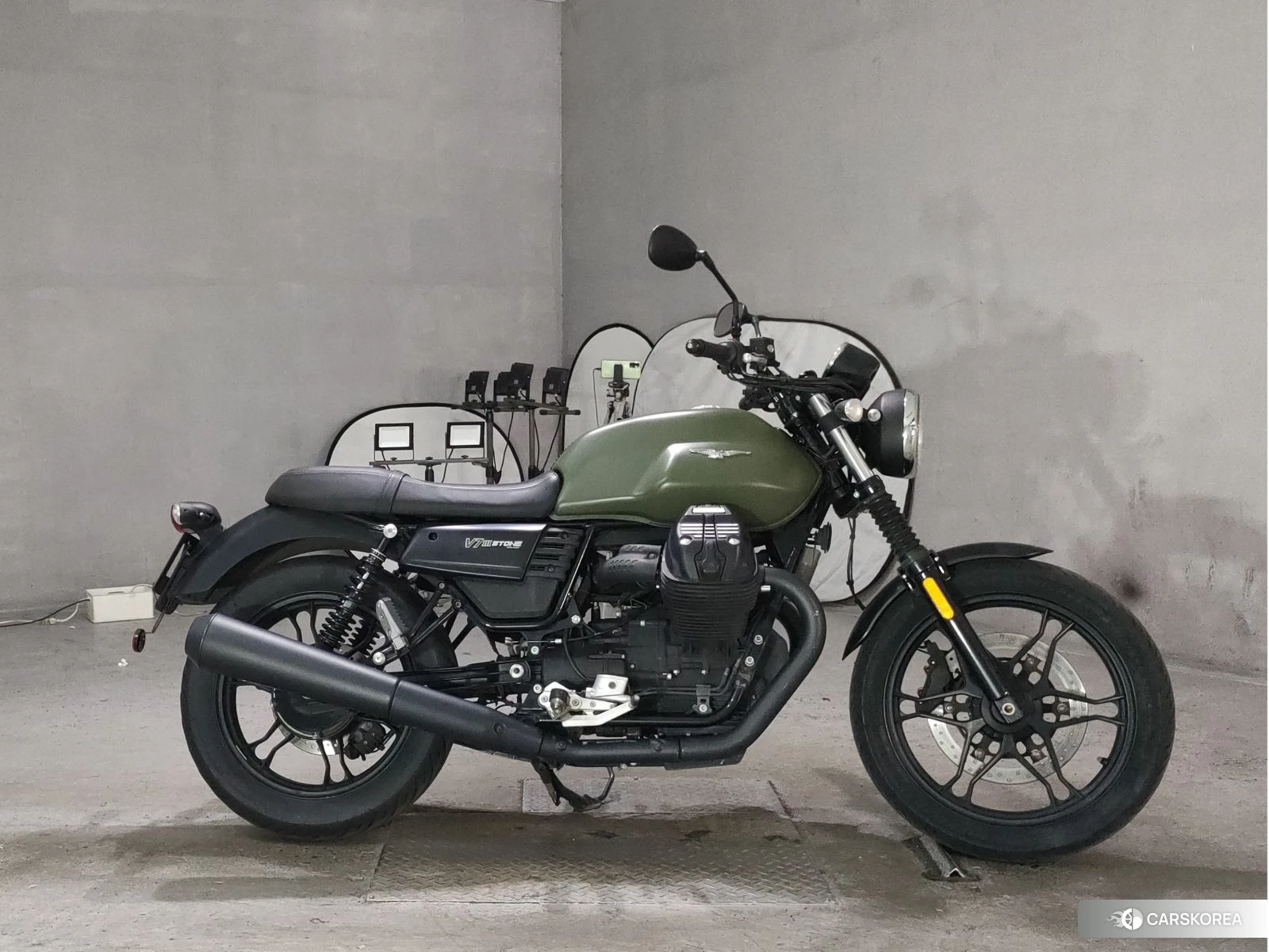 MOTO GUZZI V7 STONE 2018 из Японии, фото 3